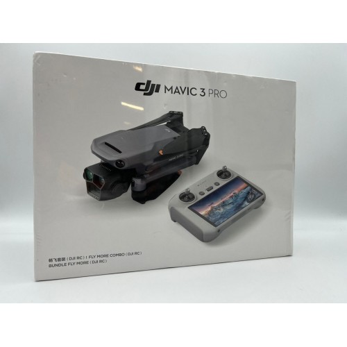 Квадрокоптер DJI Mavic 3 Fly More Combo в Нижнем Новгороде DJI RC / с экраном