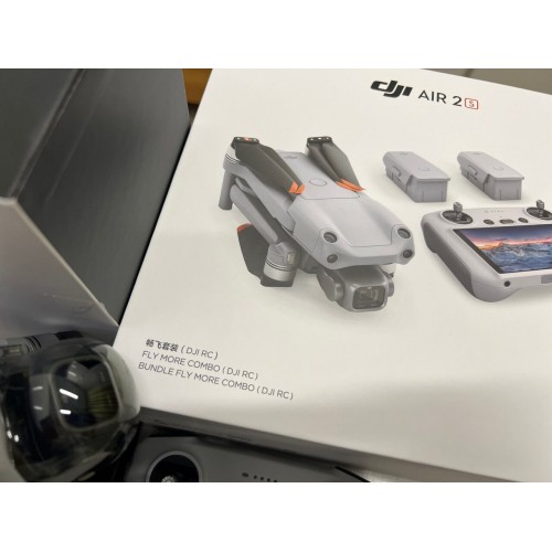Квадрокоптер DJI AIR 2S Fly More Combo (пульт DJI RC с экраном) в Нижнем Новгороде
